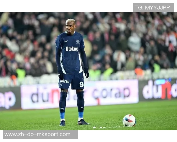 欧联杯之夜归于“广州塔”！ 费内巴切4比0布兰，塔利斯卡戴帽中超之光未平息